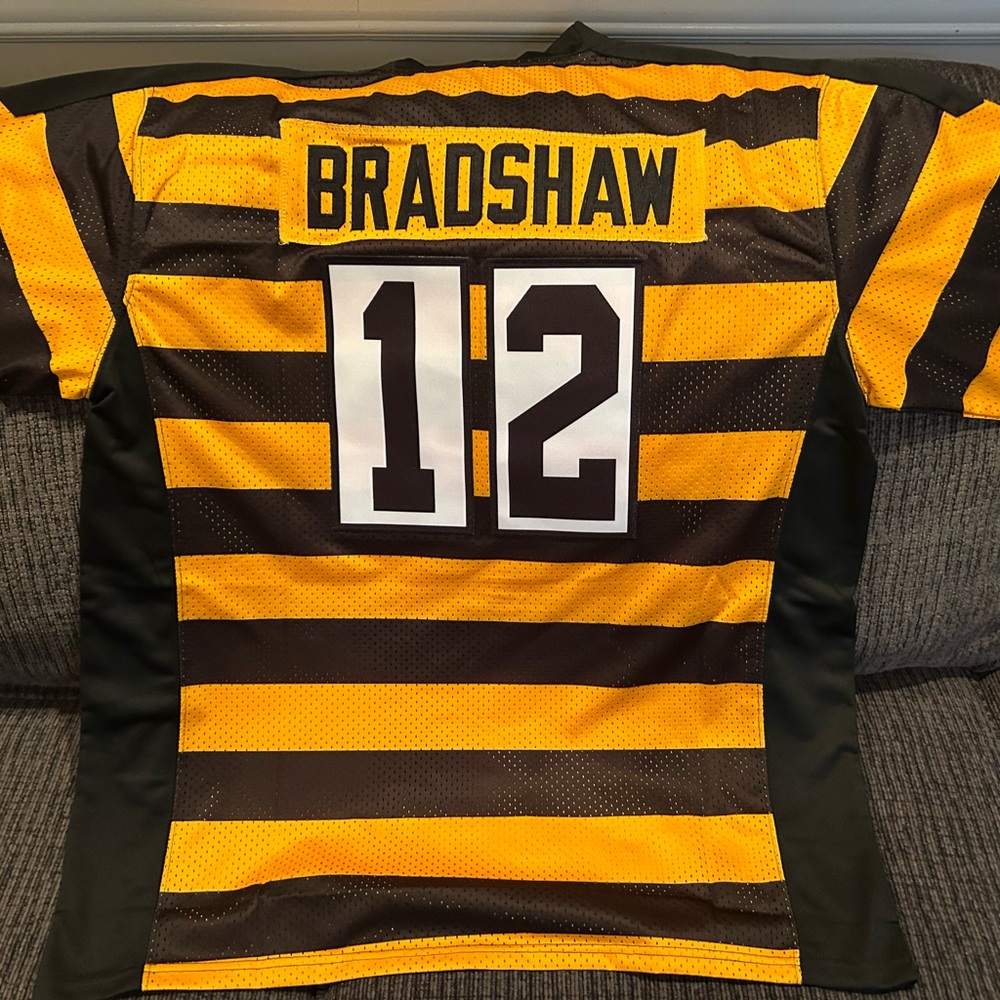 Striped Black and Yellow Jersey